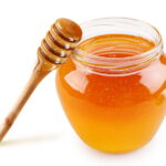 Mjalti duhet të përdoret me lugë druri apo metalike?